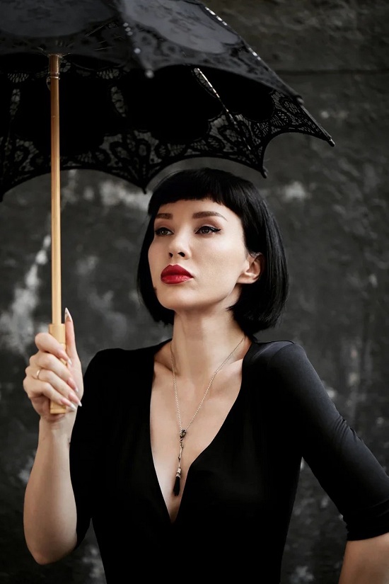 YAKUBoWITCH запускает демократичную марку Be Witch